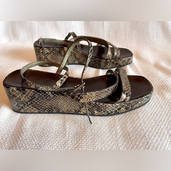 Yves Saint Laurent reptile platform sandals - Picture 1 of 6